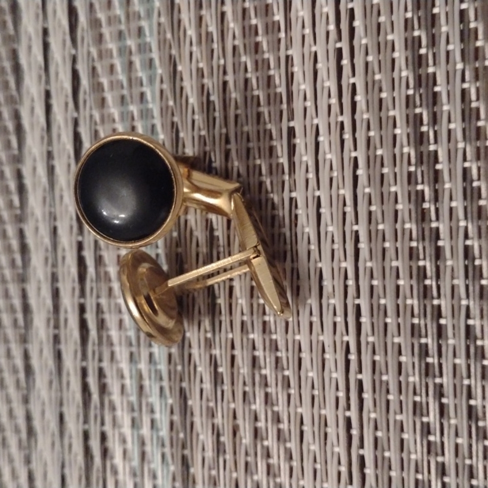 Cufflinks - Picture 4 of 6